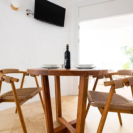 Agi Castell Mar Apartment Roses Exterior photo