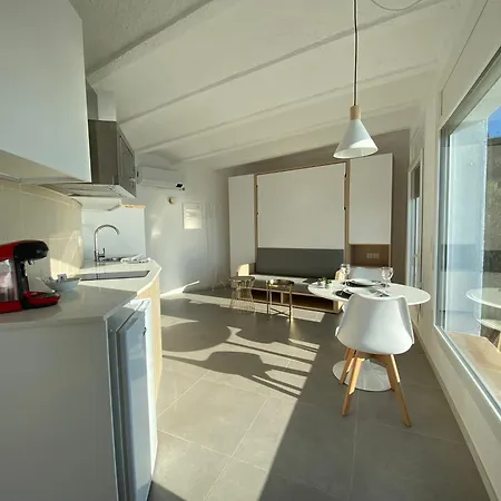 Agi Castell Mar Apartment Roses Exterior photo